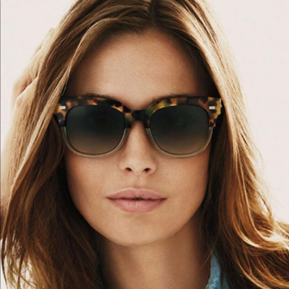 Authentic Gucci tortoise shell Sunglasses - Picture 9 of 9